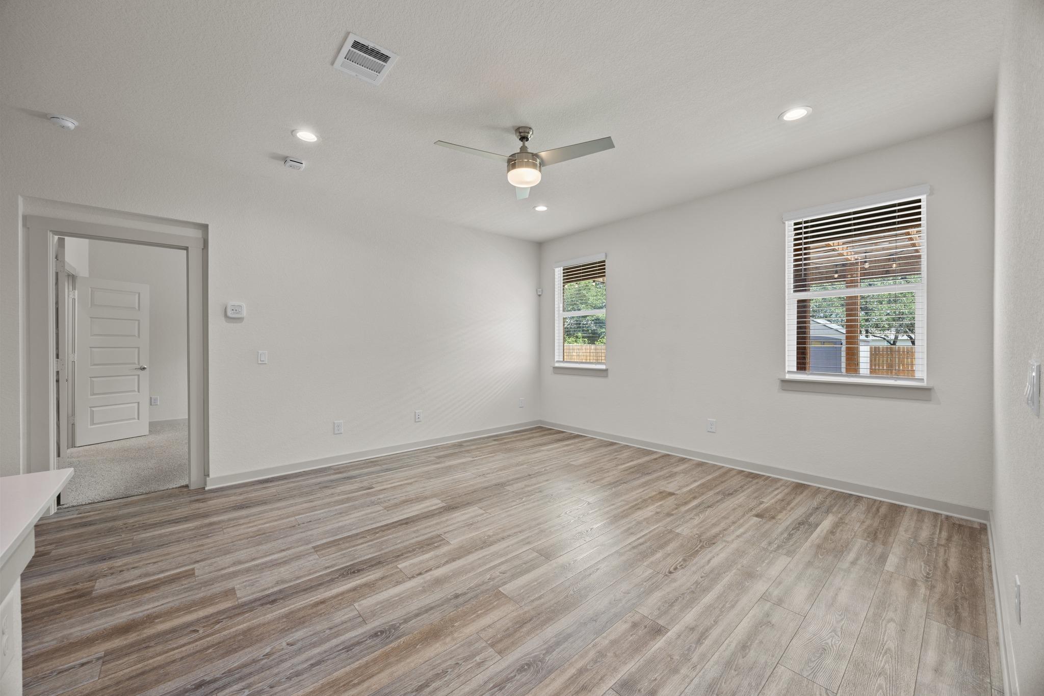 156 Parryi Cove Leander TX 78641