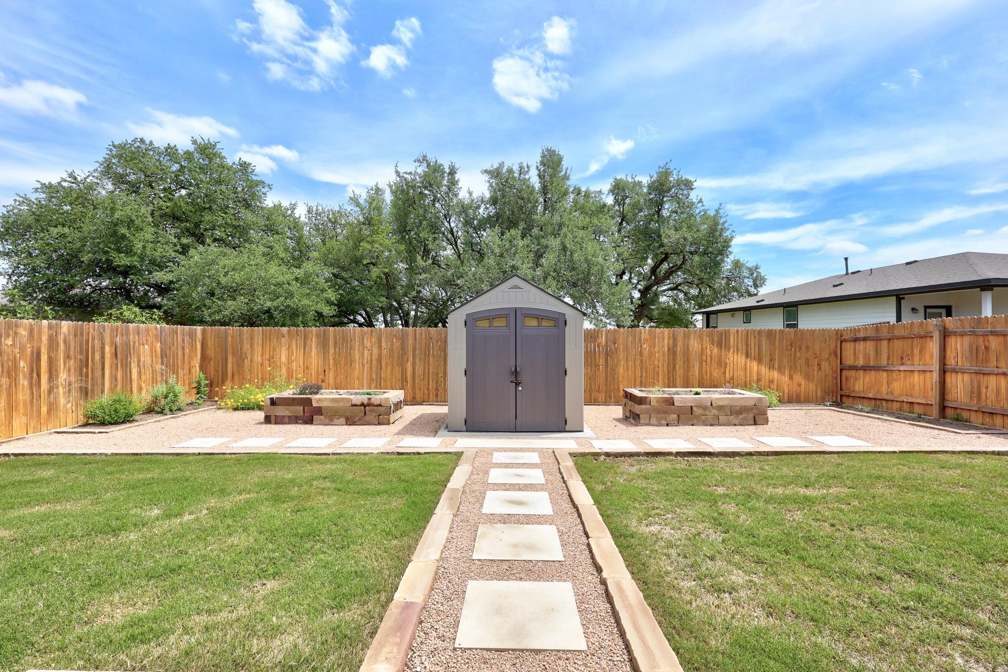 156 Parryi Cove Leander TX 78641