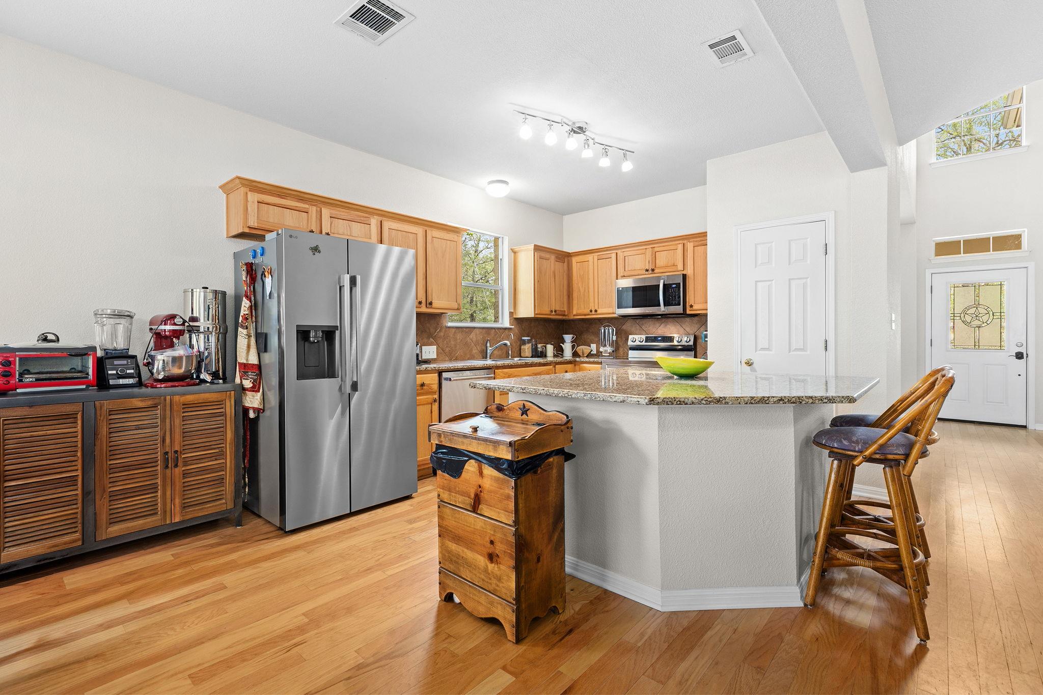 202 The Oaks Boulevard Elgin TX 78621
