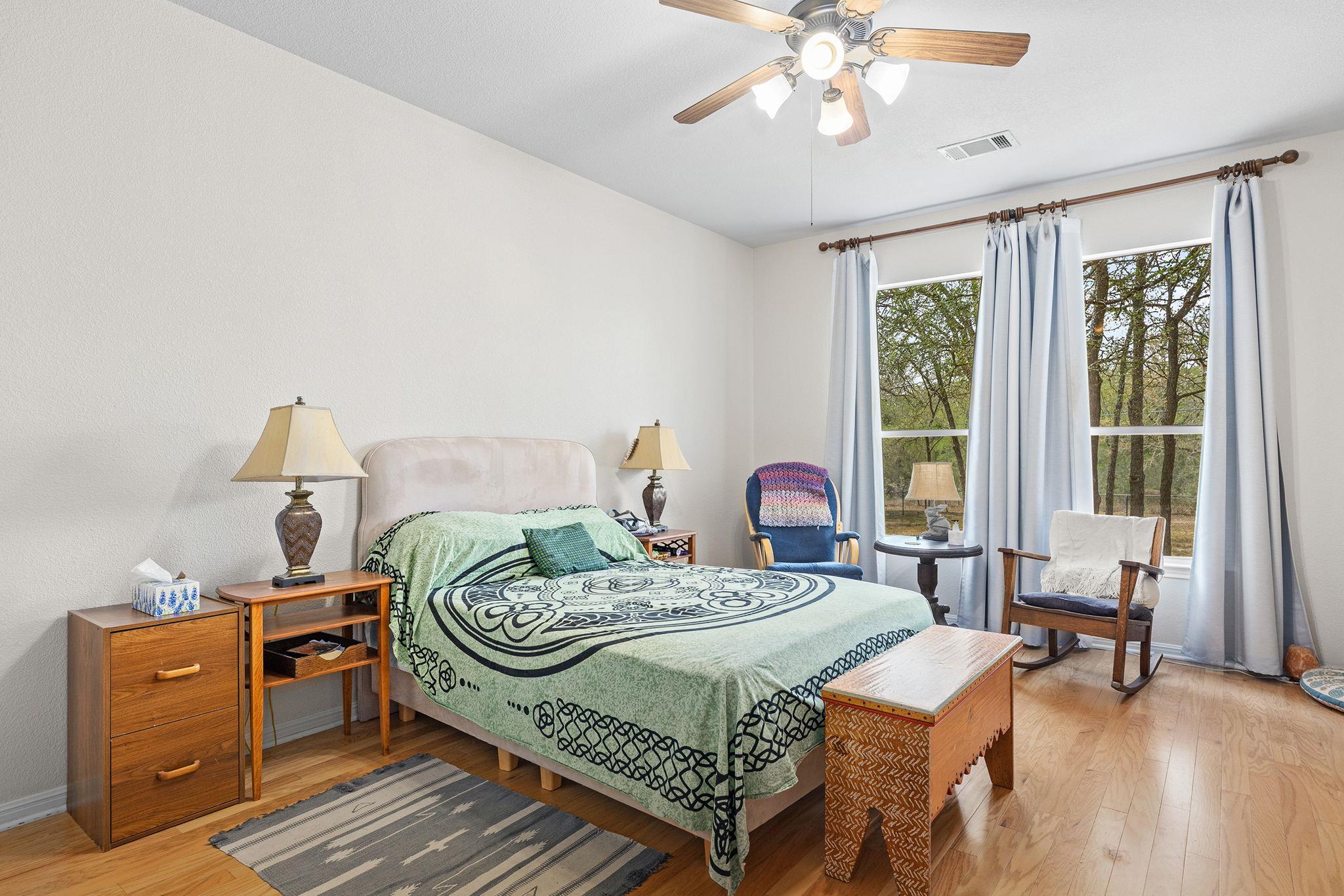 202 The Oaks Boulevard Elgin TX 78621