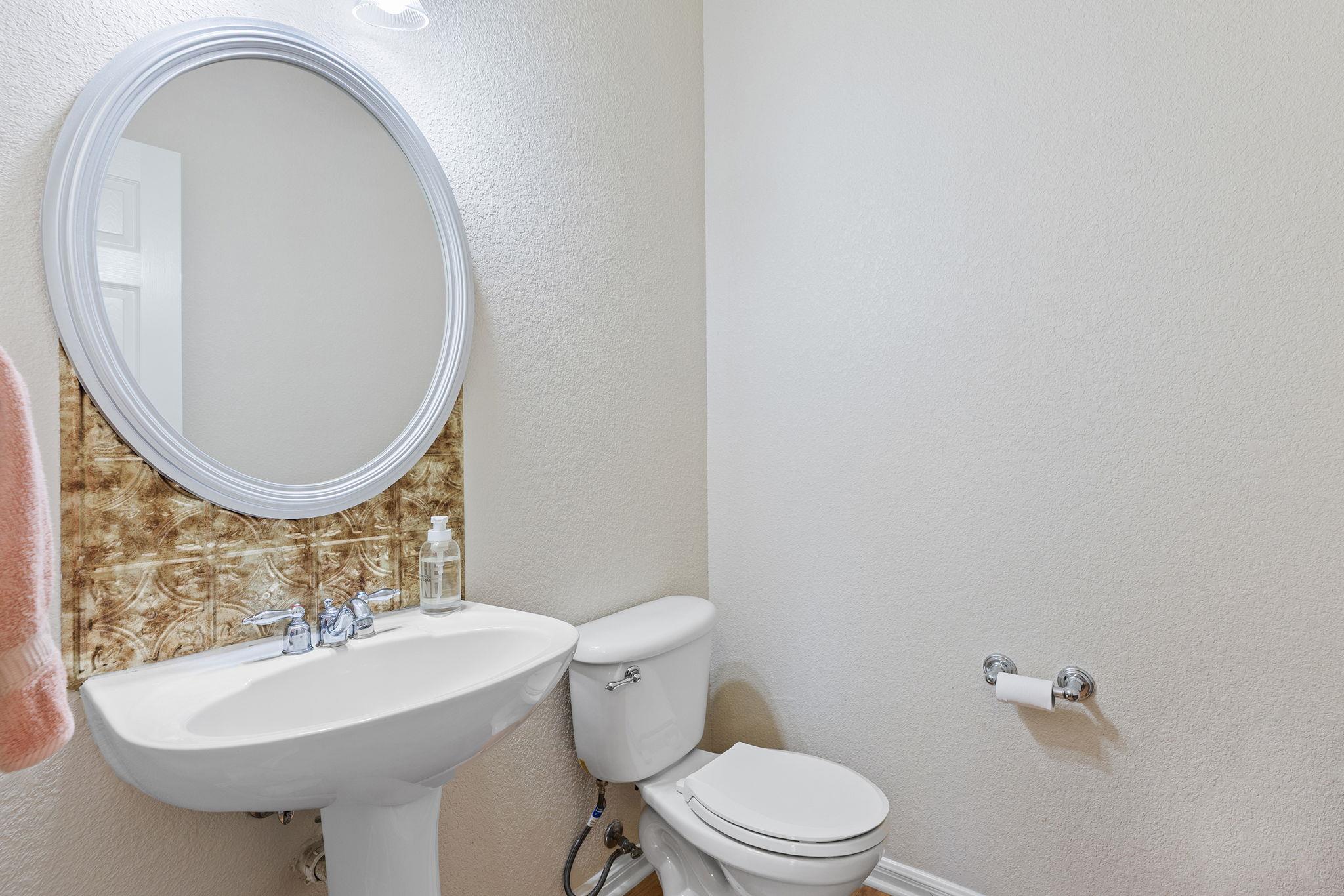 202 The Oaks Boulevard Elgin TX 78621