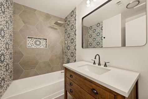 7302 Potters Trail Austin TX 78729