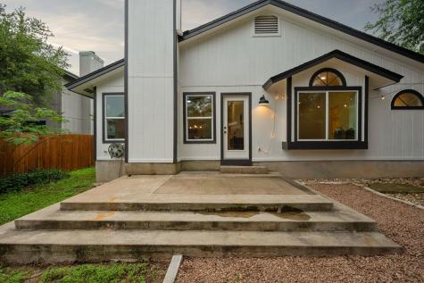 7302 Potters Trail Austin TX 78729