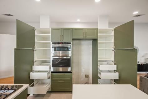 7302 Potters Trail Austin TX 78729