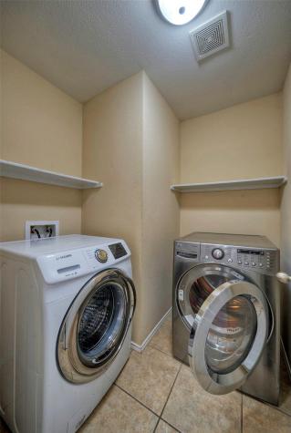 913 Dexter Drive Leander TX 78641