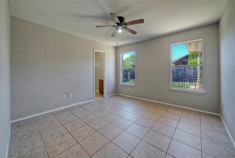 913 Dexter Drive Leander TX 78641