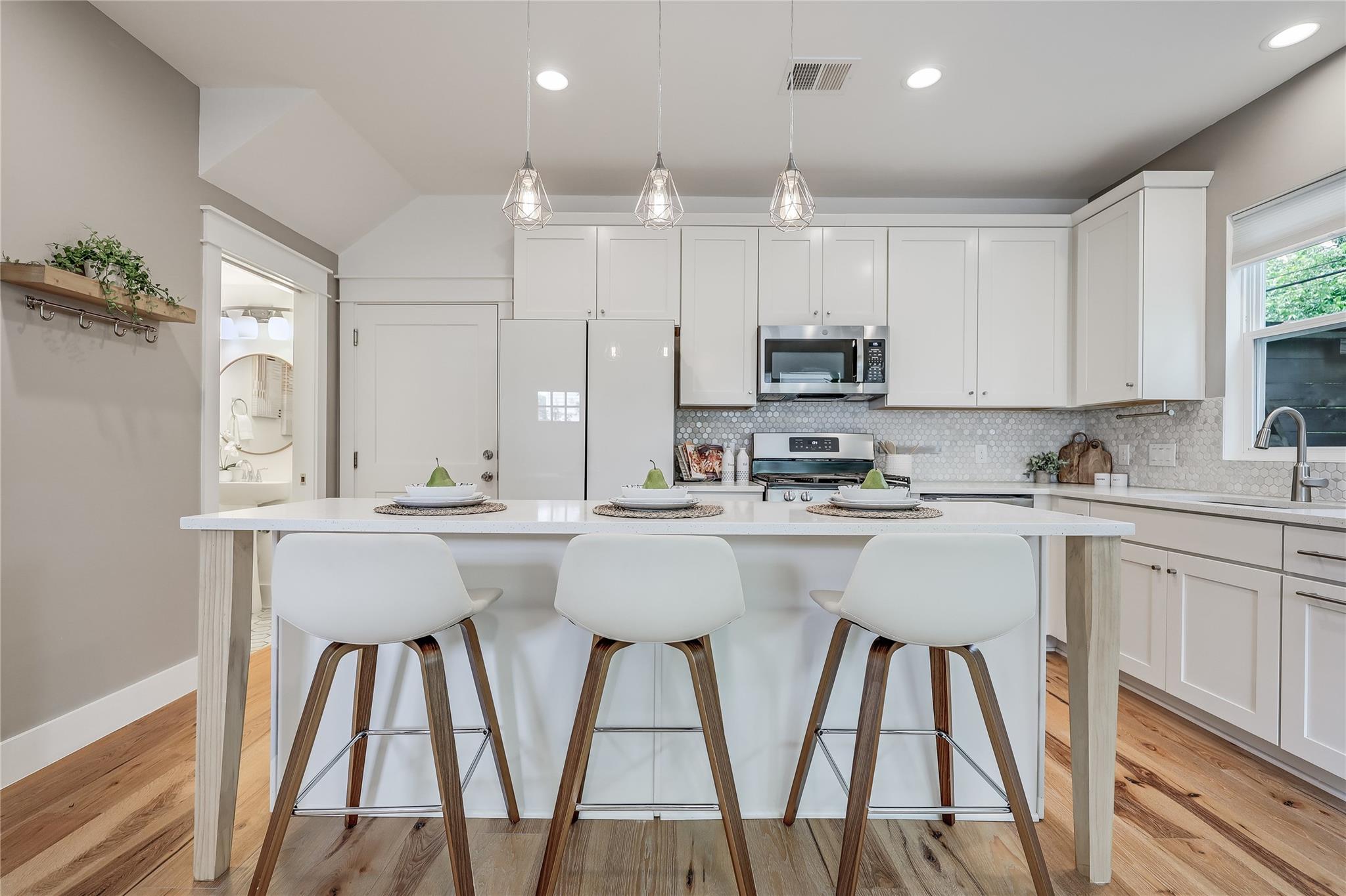 5512 Duval Street Austin TX 78751