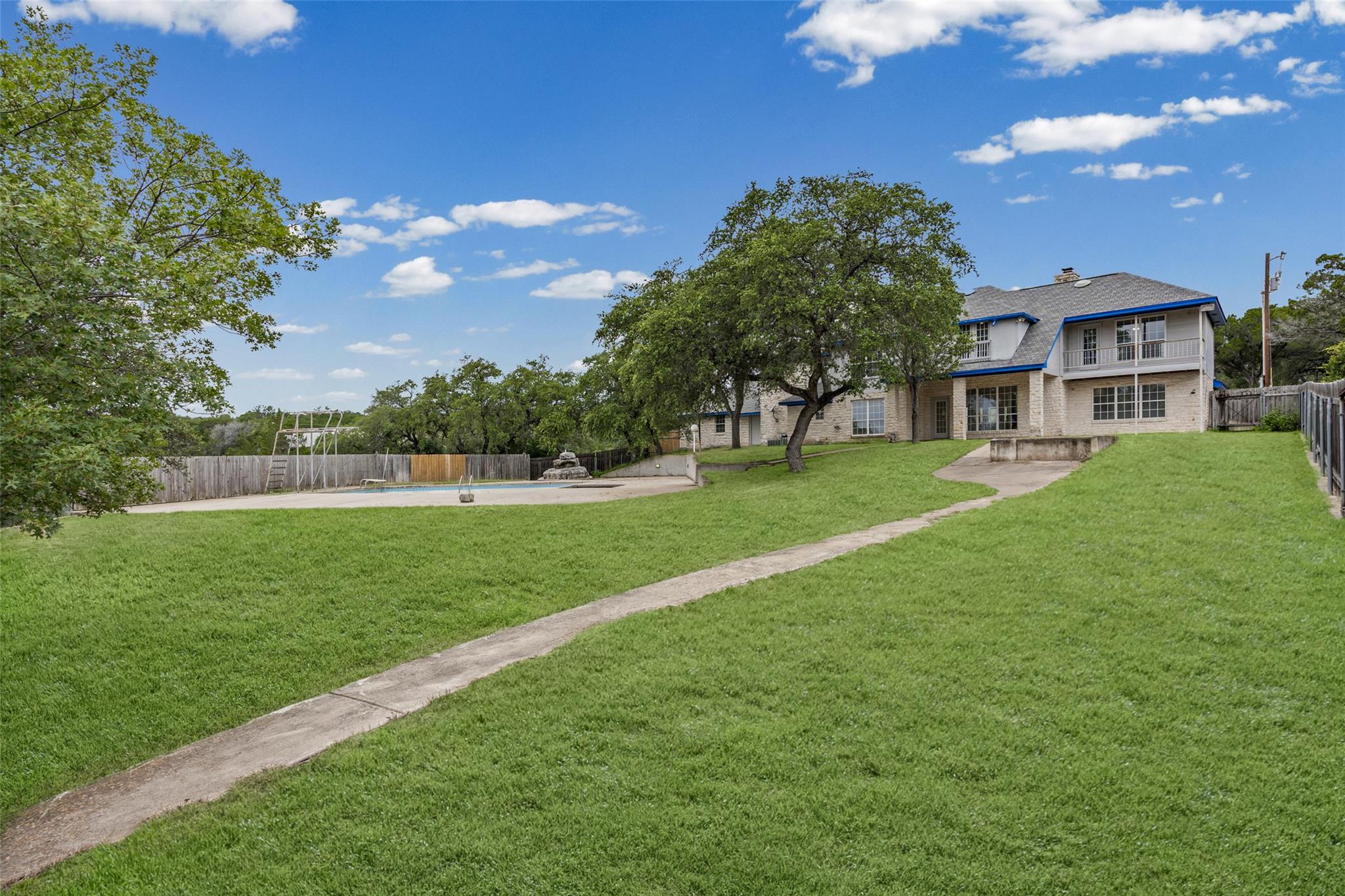 4205 Park Drive Lago Vista TX 78645