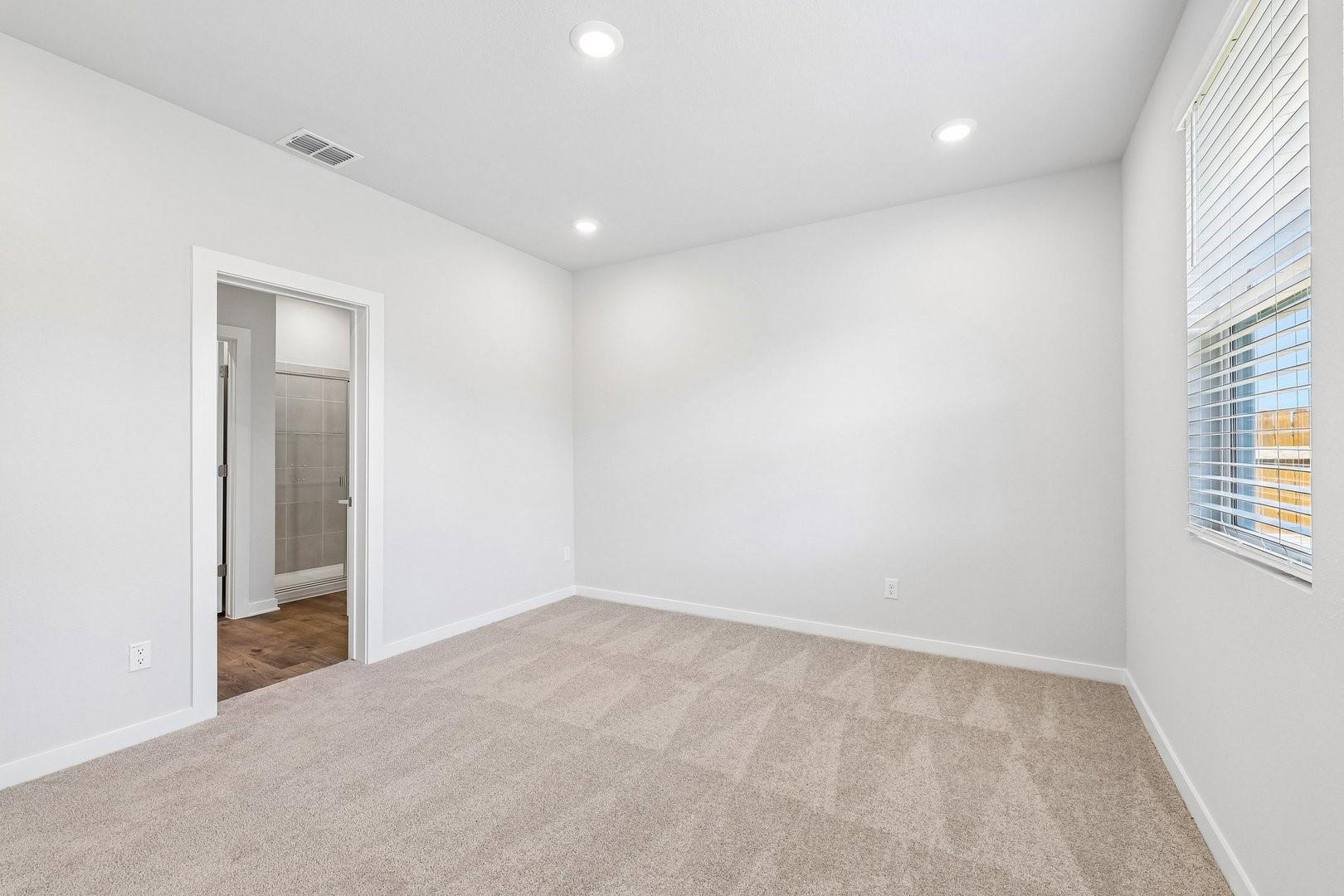 164 Two Bits Lane Elgin TX 78621