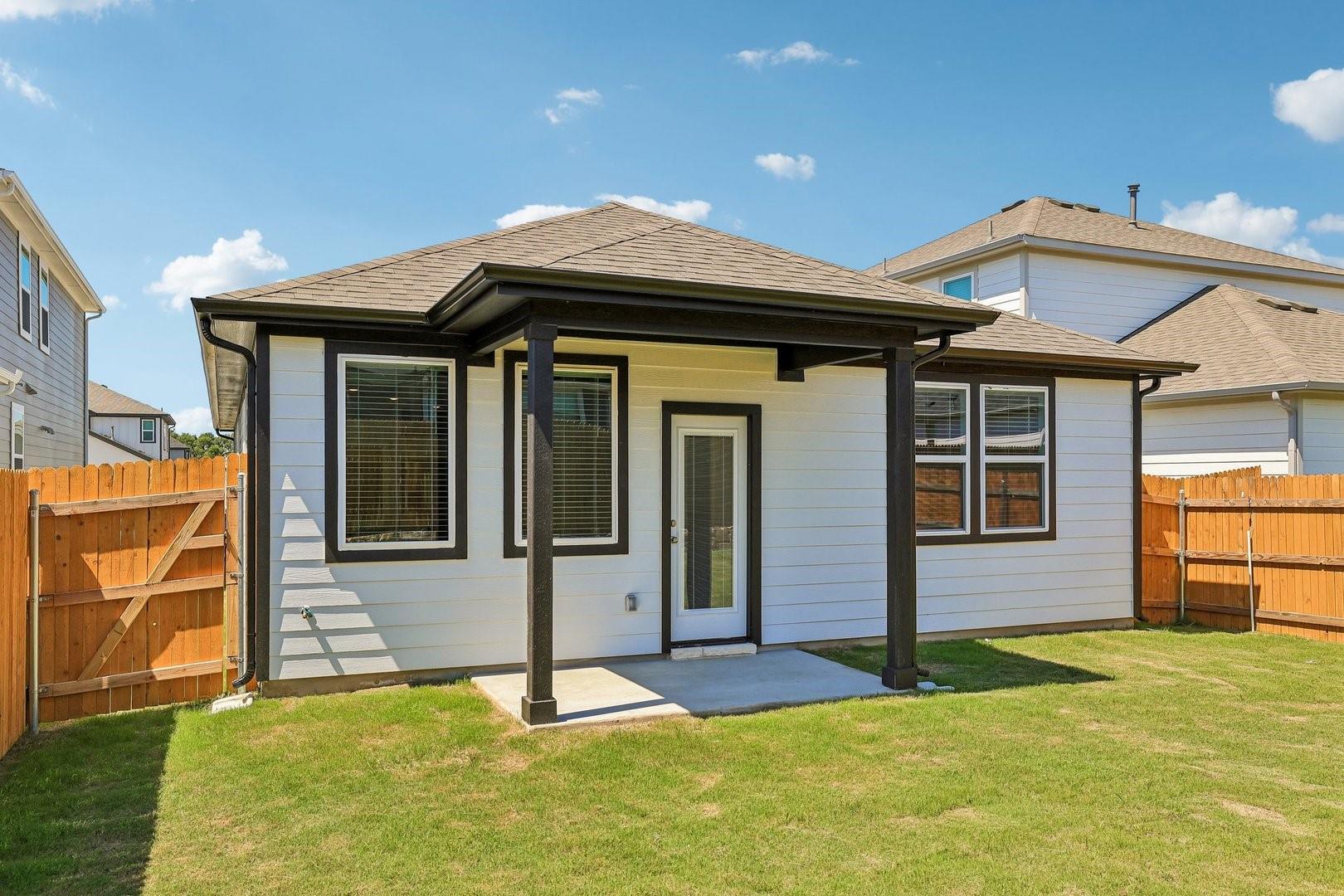 164 Two Bits Lane Elgin TX 78621