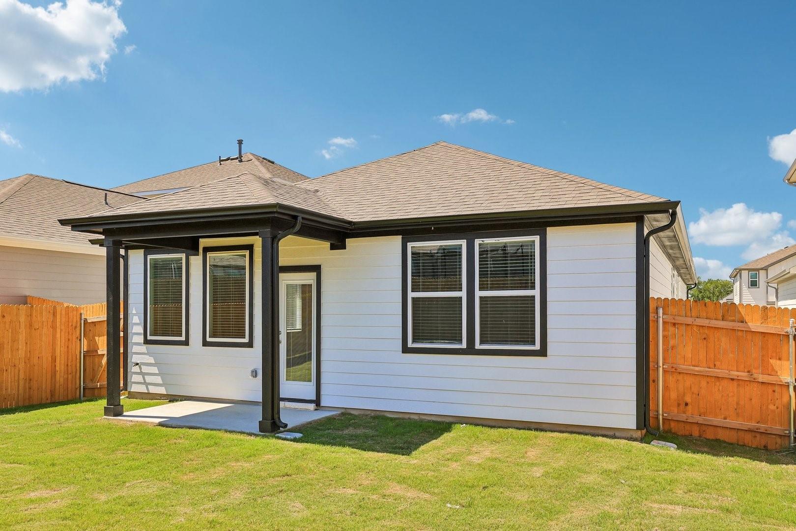 164 Two Bits Lane Elgin TX 78621