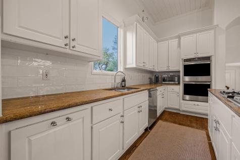 2703 Mccullough Street Austin TX 78703