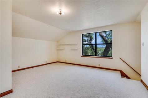 199 Middleton Road Spicewood TX 78669