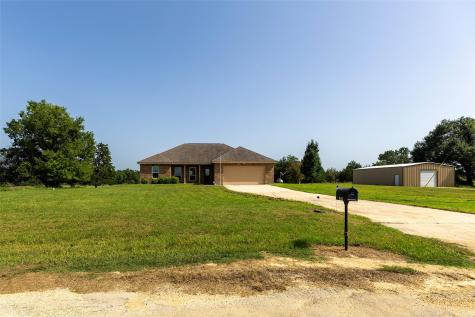 1504 County Road 459 Thorndale TX 76577