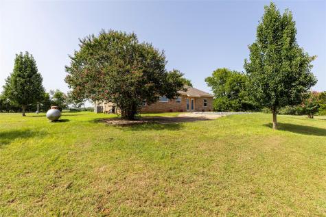 1504 County Road 459 Thorndale TX 76577