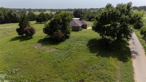 1504 County Road 459 Thorndale TX 76577