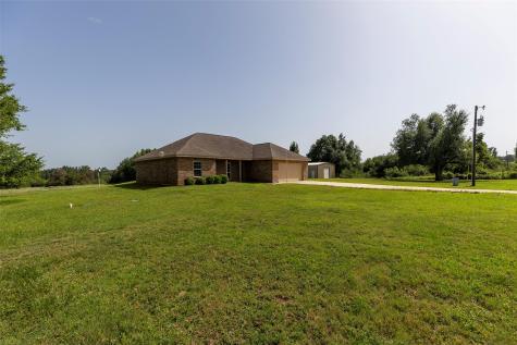 1504 County Road 459 Thorndale TX 76577