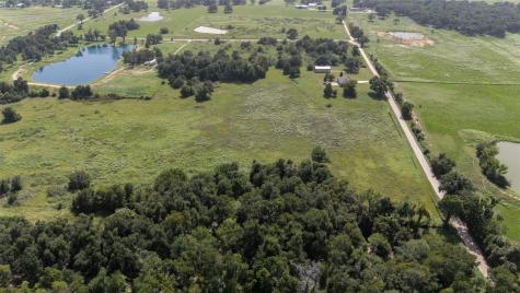 1504 County Road 459 Thorndale TX 76577
