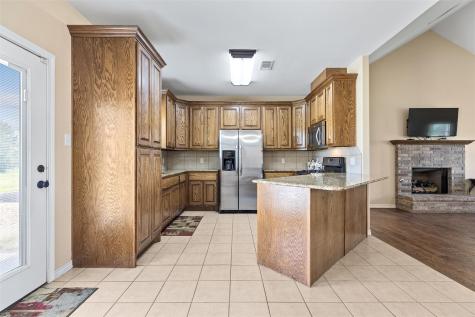 1504 County Road 459 Thorndale TX 76577