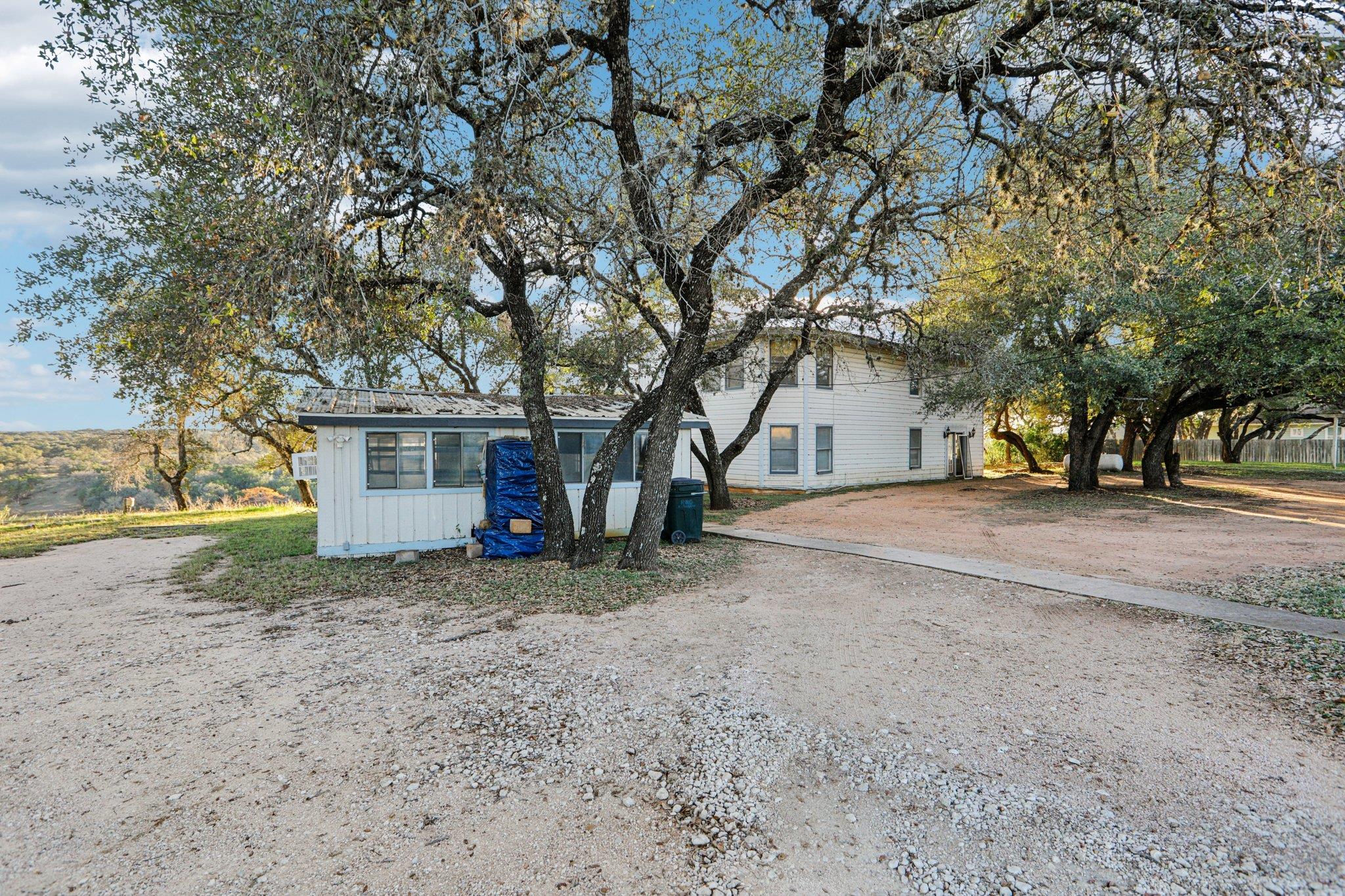 24333 Pedernales Cliff Trail Spicewood TX 78669