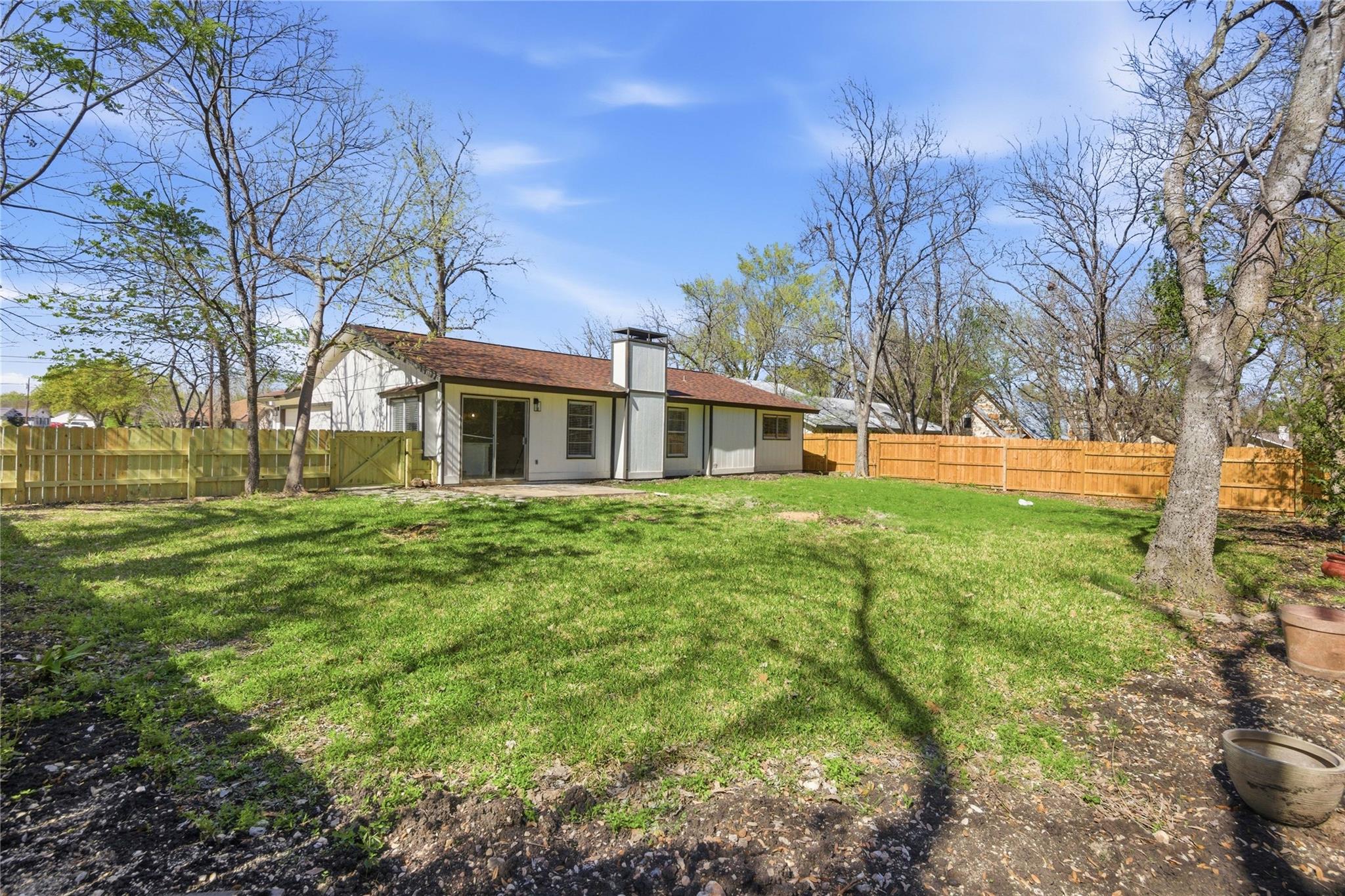 600 County Glen Street Leander TX 78641
