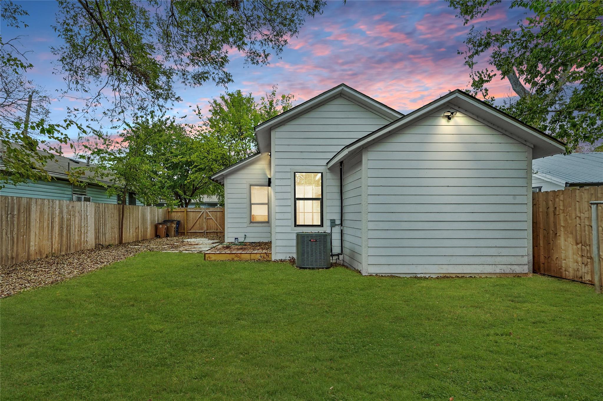2404 Santa Rita Street Austin TX 78702