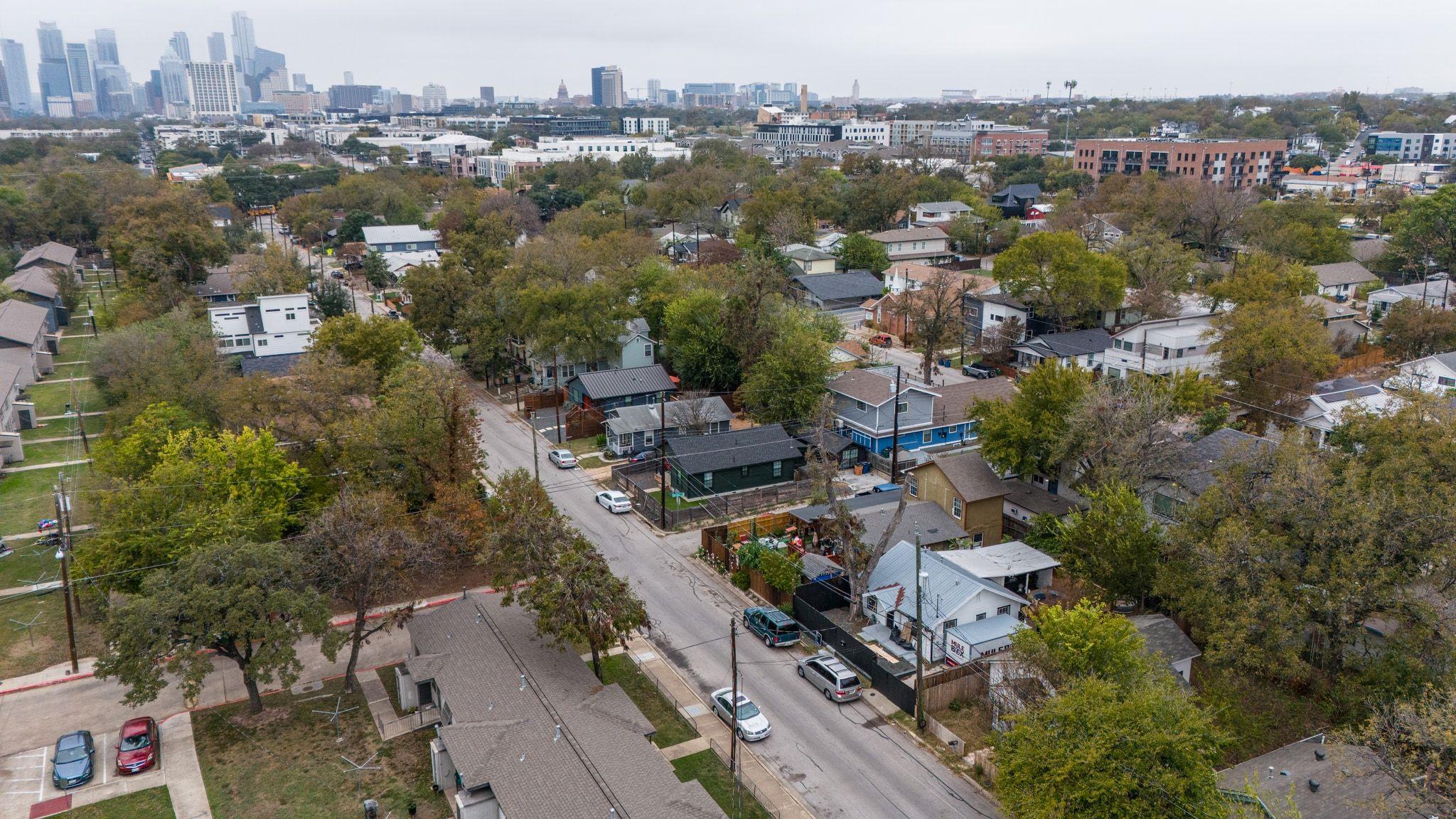 2404 Santa Rita Street Austin TX 78702