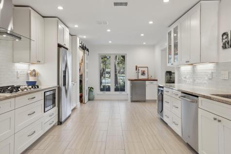 8610 Mesa Drive Austin TX 78759