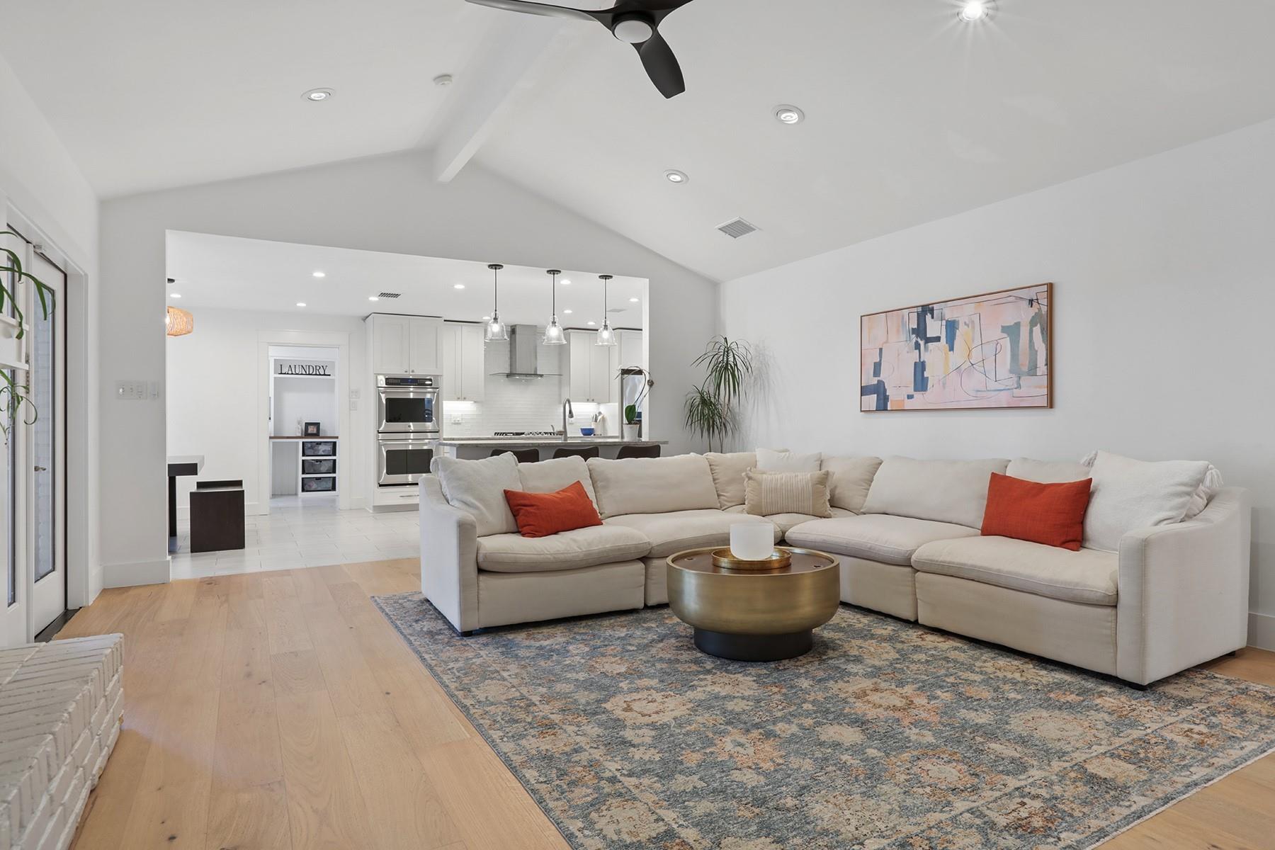 8610 Mesa Drive Austin TX 78759