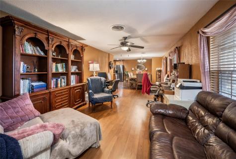 112 Hasler Street Bastrop TX 78602