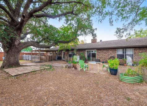 112 Hasler Street Bastrop TX 78602
