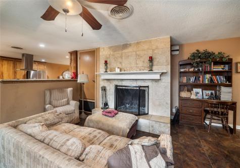 112 Hasler Street Bastrop TX 78602