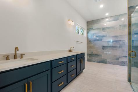 300 Bedford Drive Spicewood TX 78669
