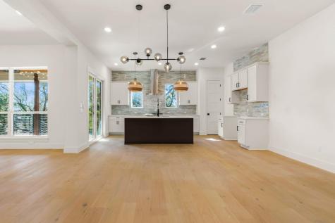 300 Bedford Drive Spicewood TX 78669