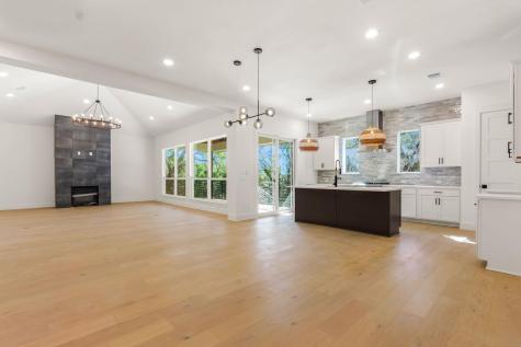 300 Bedford Drive Spicewood TX 78669