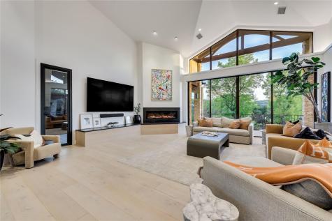 1016 Wild Basin Ledge Austin TX 78746