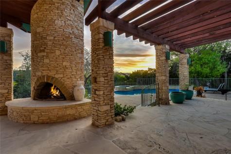 1016 Wild Basin Ledge Austin TX 78746
