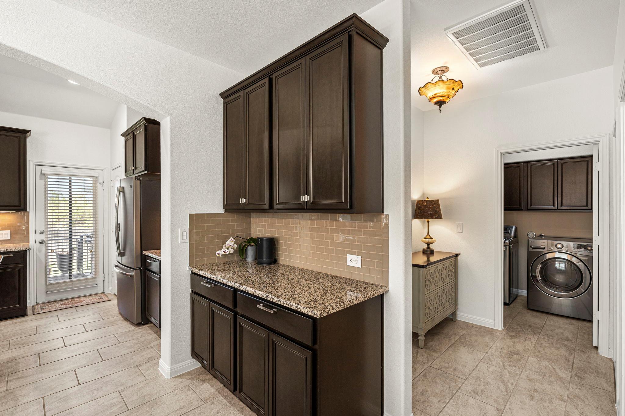 11412 Reading Way Austin TX 78717