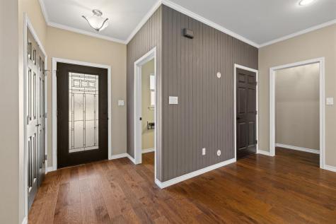 609A W 7th Street Taylor TX 76574