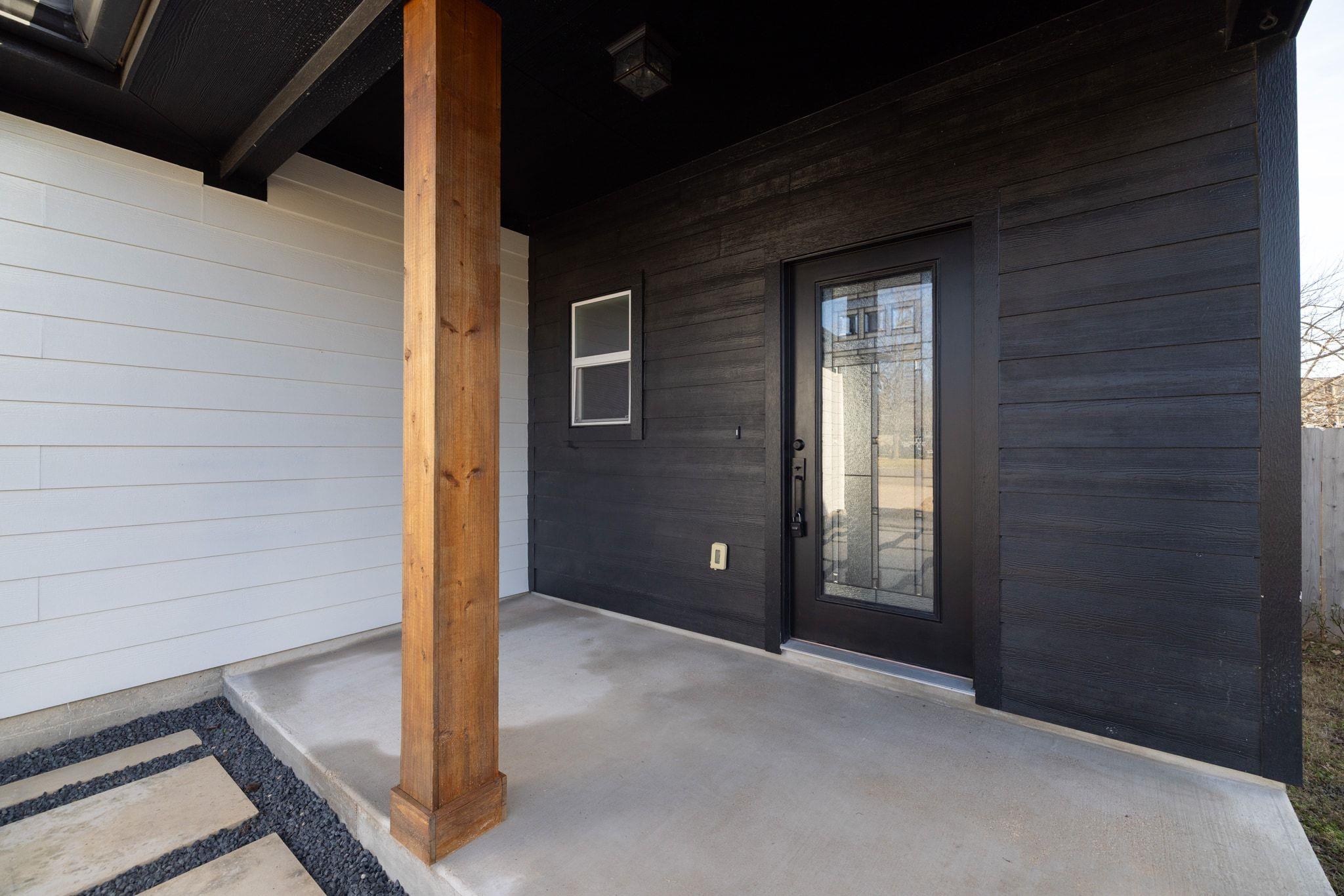 609A W 7th Street Taylor TX 76574