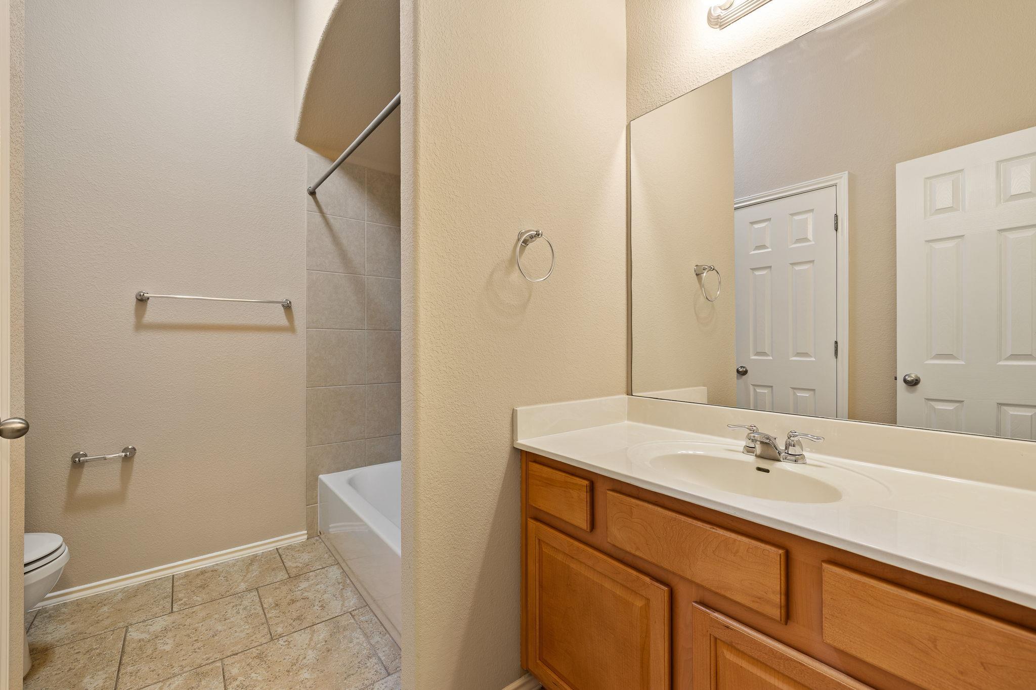 536 Peregrine Way Leander TX 78641