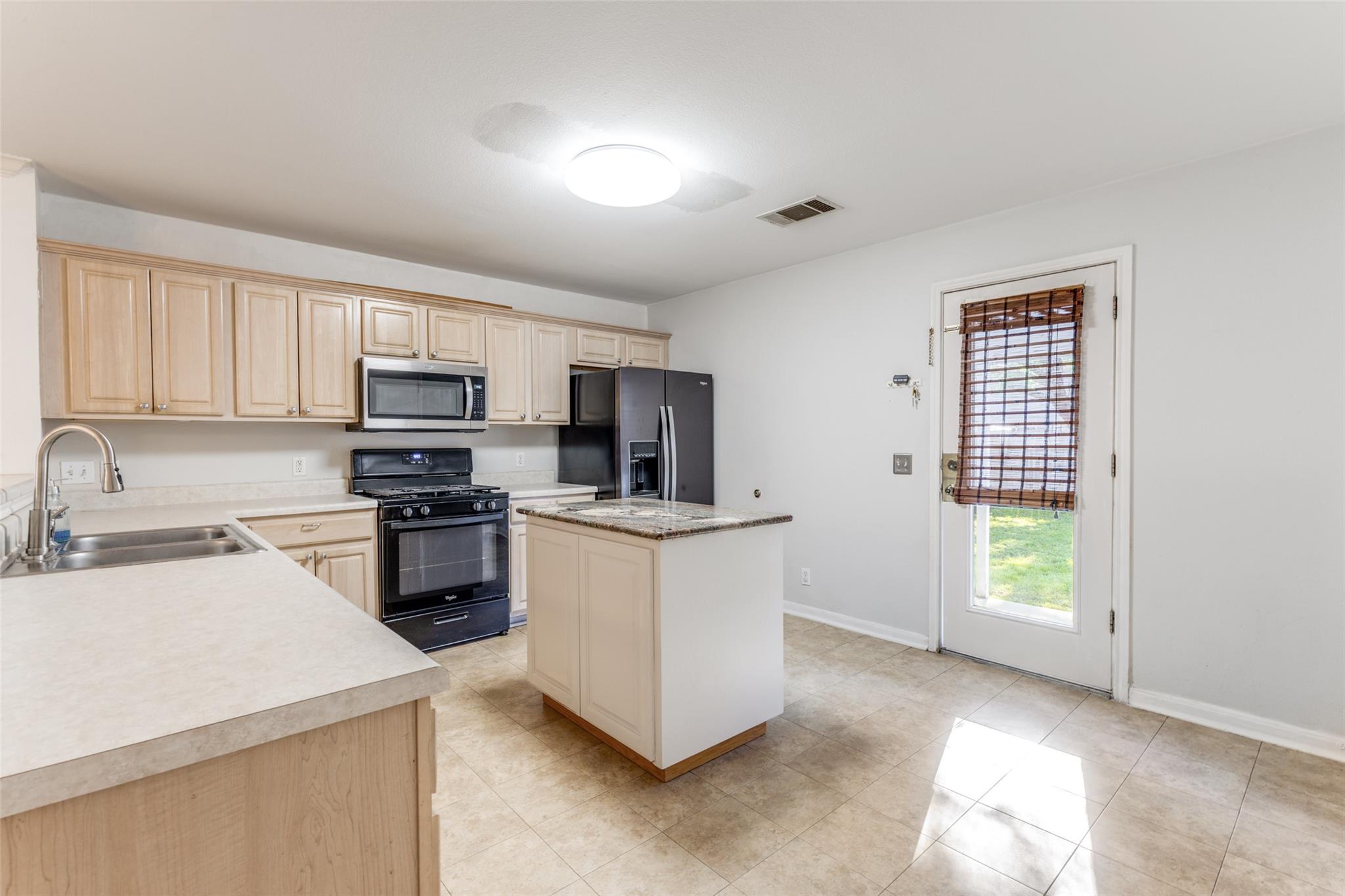 272 Tobin Drive Buda TX 78610
