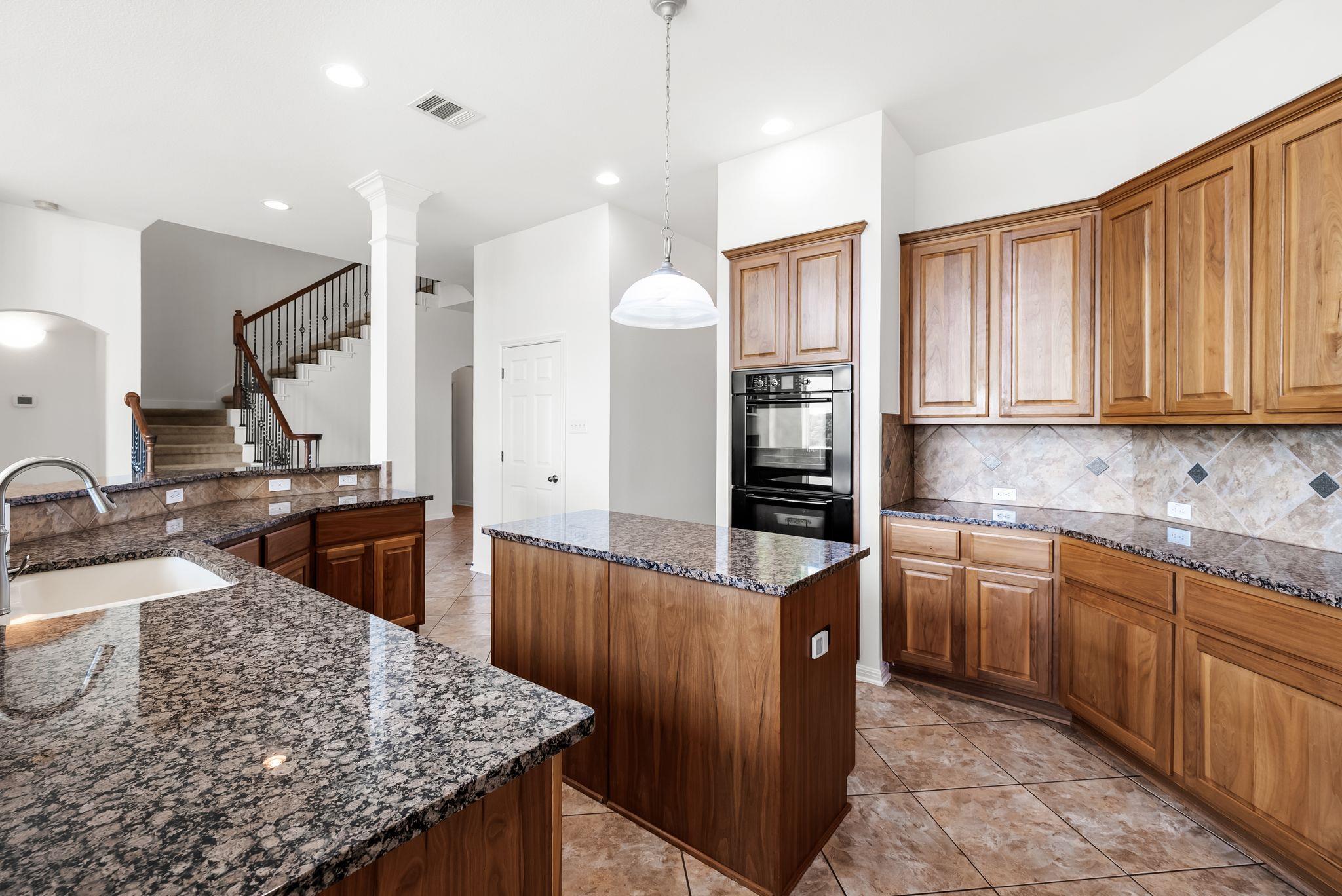 3205 Wild Canyon Loop Austin TX 78732