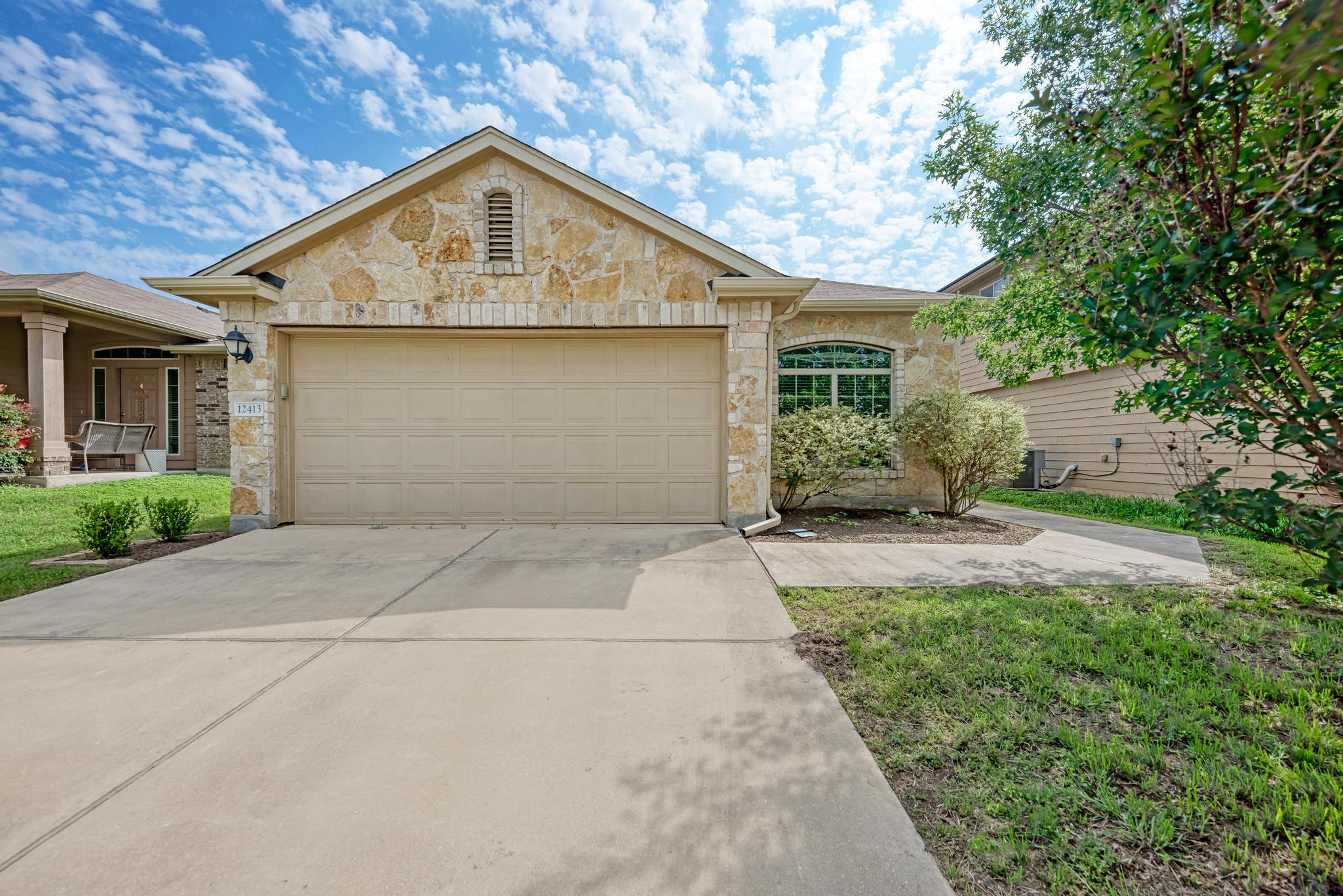 12413 Walter Vaughn Drive Manor TX 78653