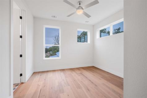 4513 S 3rd Street Austin TX 78745