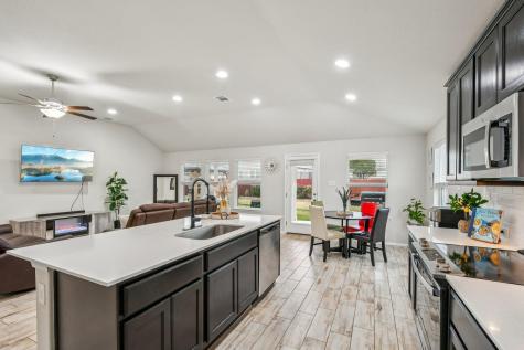 1909 Omaha Drive Lago Vista TX 78645