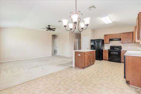 103 Wren Cove Hutto TX 78634