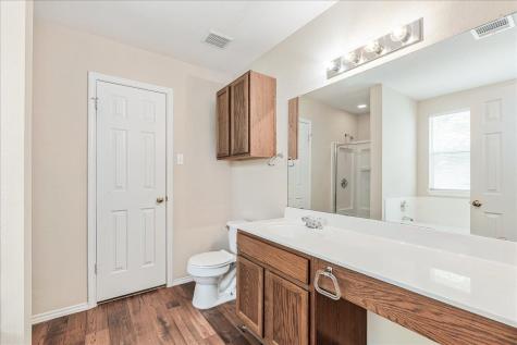 103 Wren Cove Hutto TX 78634