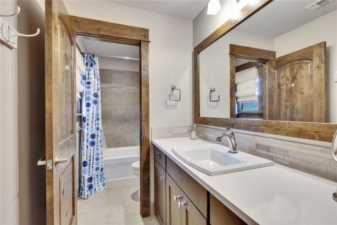 2217 Seabiscuit Cove Spicewood TX 78669