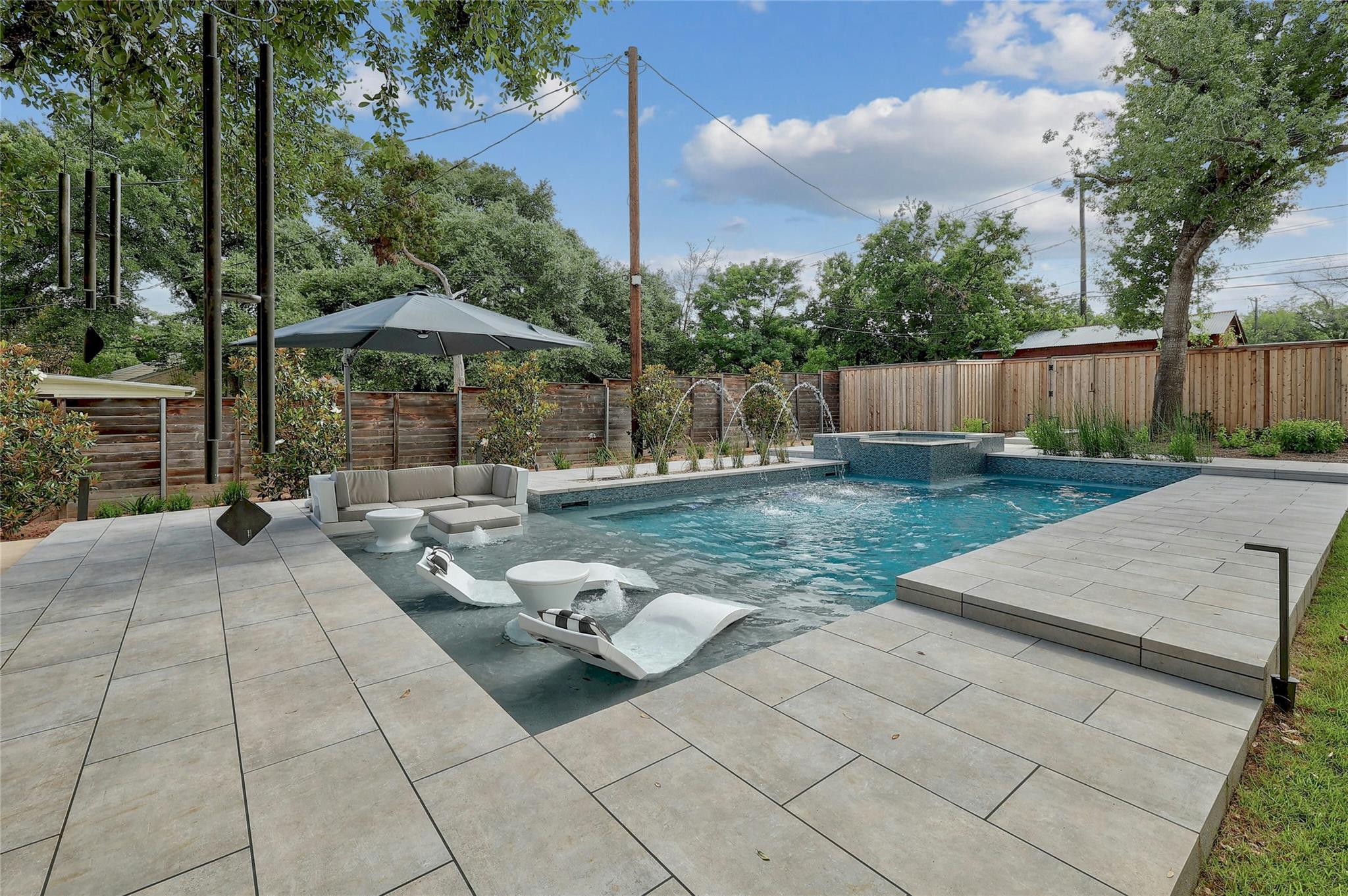 Austin TX, 4703 Highland Terrace